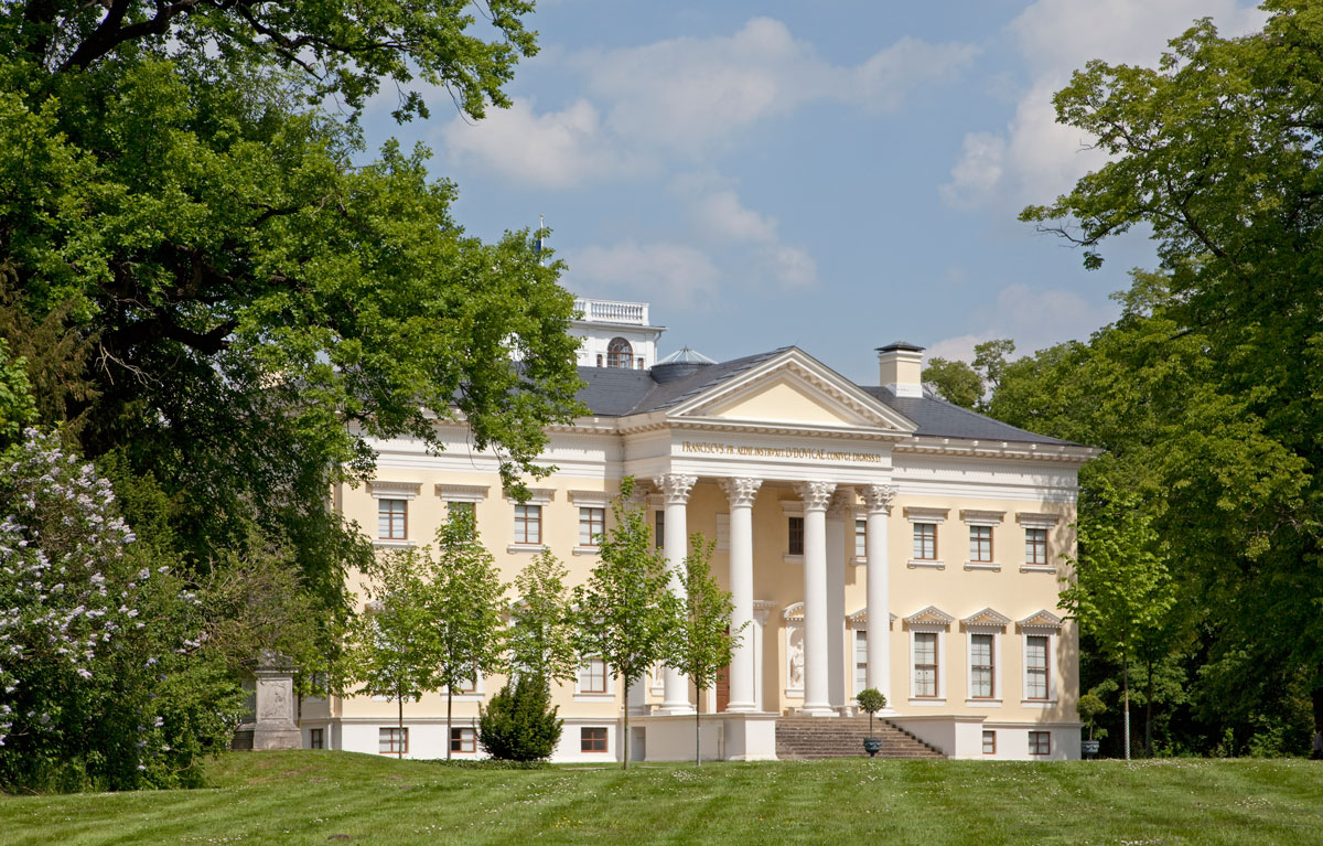 Schloss Wörlitz (Foto: Wikimedia)