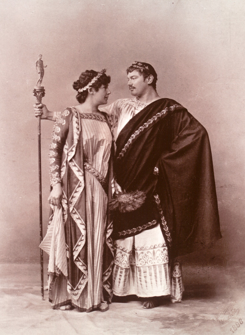 Franz von Stuck und seine Frau Mary 1898 als römisches Paar (Foto: akg images)