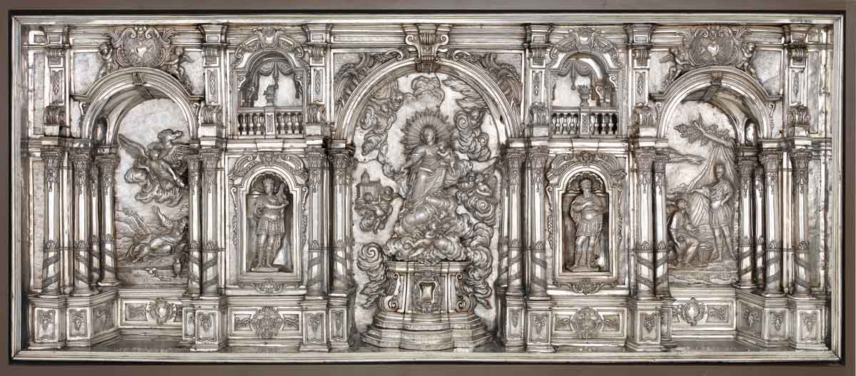 Agostino Natoli, Antependium, Silber, 1768, 92 x 256cm (Foto: Galerie Neuse, Bremen)