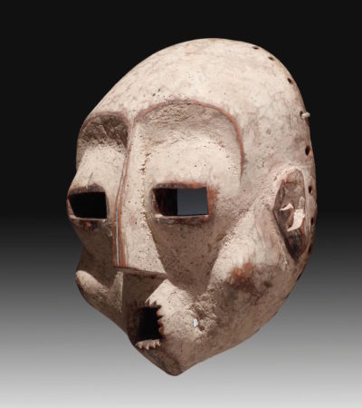 Lega „Idimu“ Maske, Holz, DR Kongo, um 1900, 44 cm, Lot Nr. 46, Rufpreis 30 000 €, Foto: Dorotheum, Wien