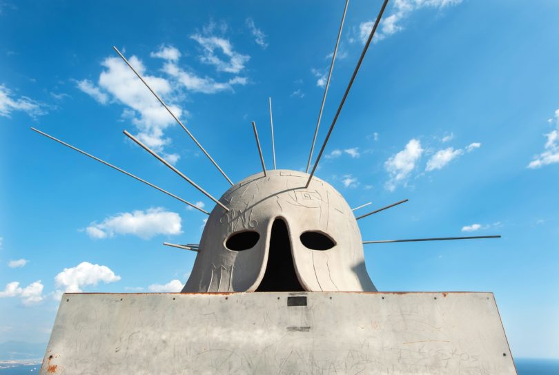 Helmskulptur Castel Sant'Elmo Neapel