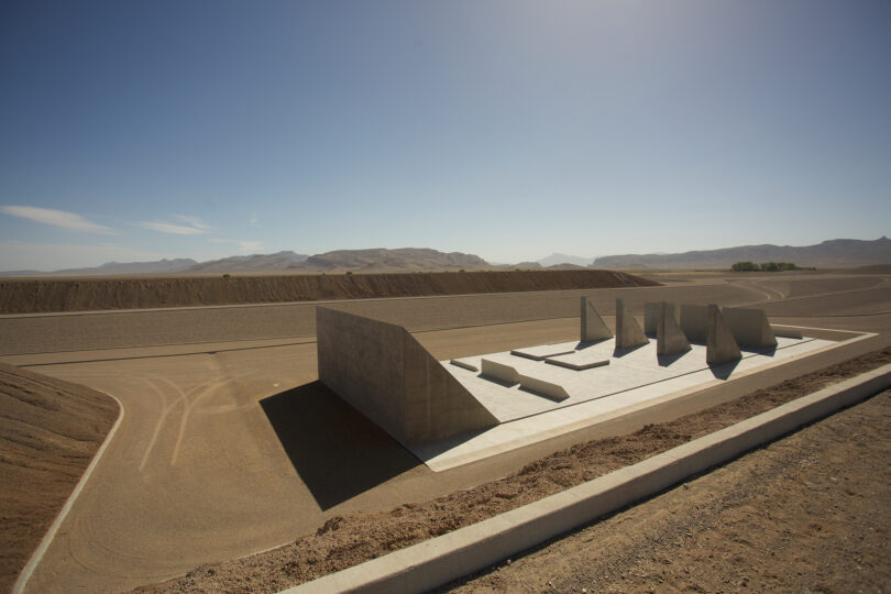 Michael Heizer Land Art