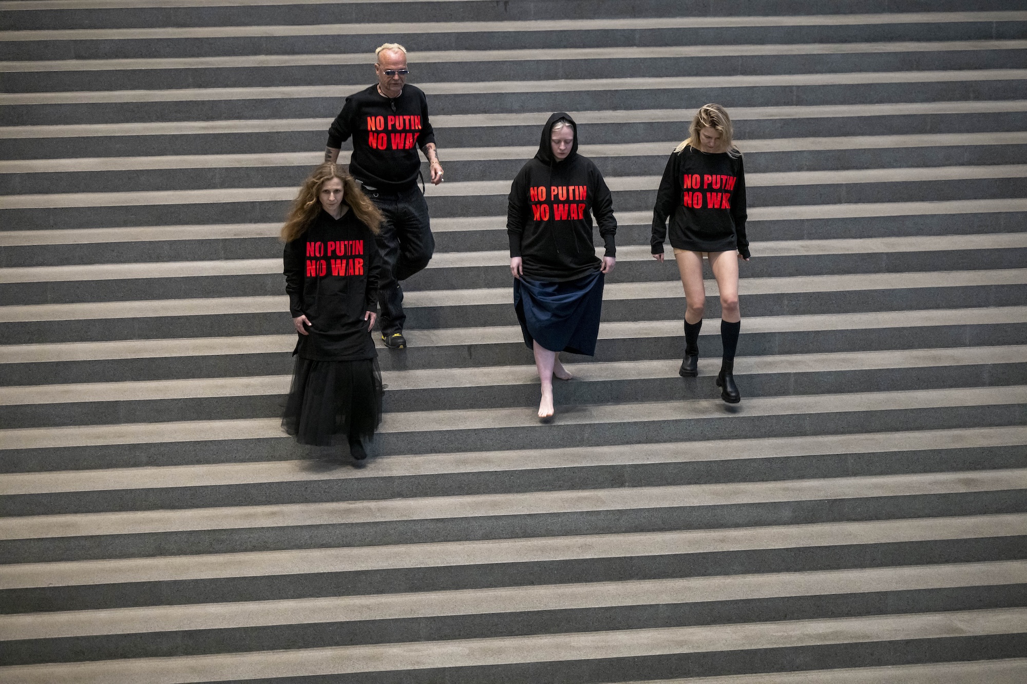 Verachtende Aktionskunst Pussy Riot In M nchen WELTKUNST verachtende-aktionskunst-pussy-riot-in-m-nchen-weltkunst
