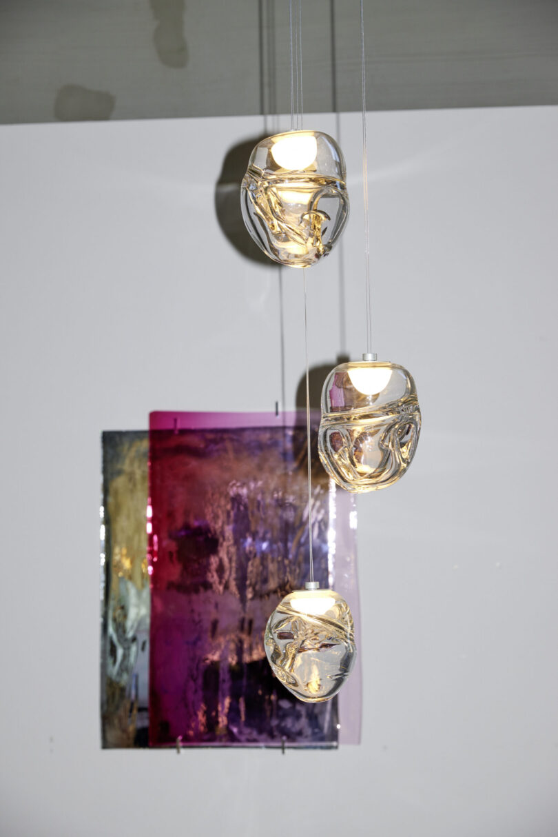 Spiegel „Initï“ und Leuchte „Omam“ von Philipp Weber