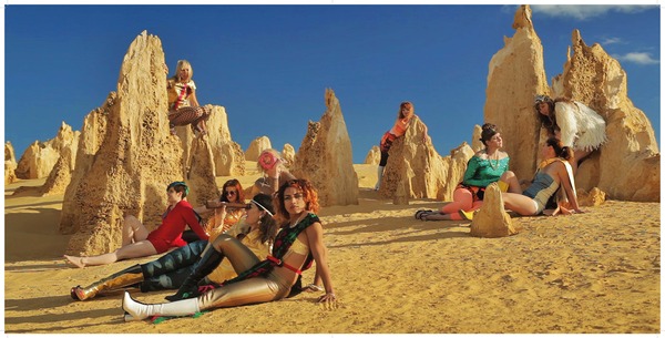 Die Wüstenszene stammt aus dem Kurzfilm „Golden Gang“ von 2014.