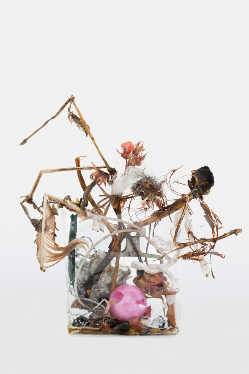 Yuji Agematsu, „zips“, 2024. © Reggie Shiobara/Courtesy of Yuji Agematsu and Galerie Buchholz