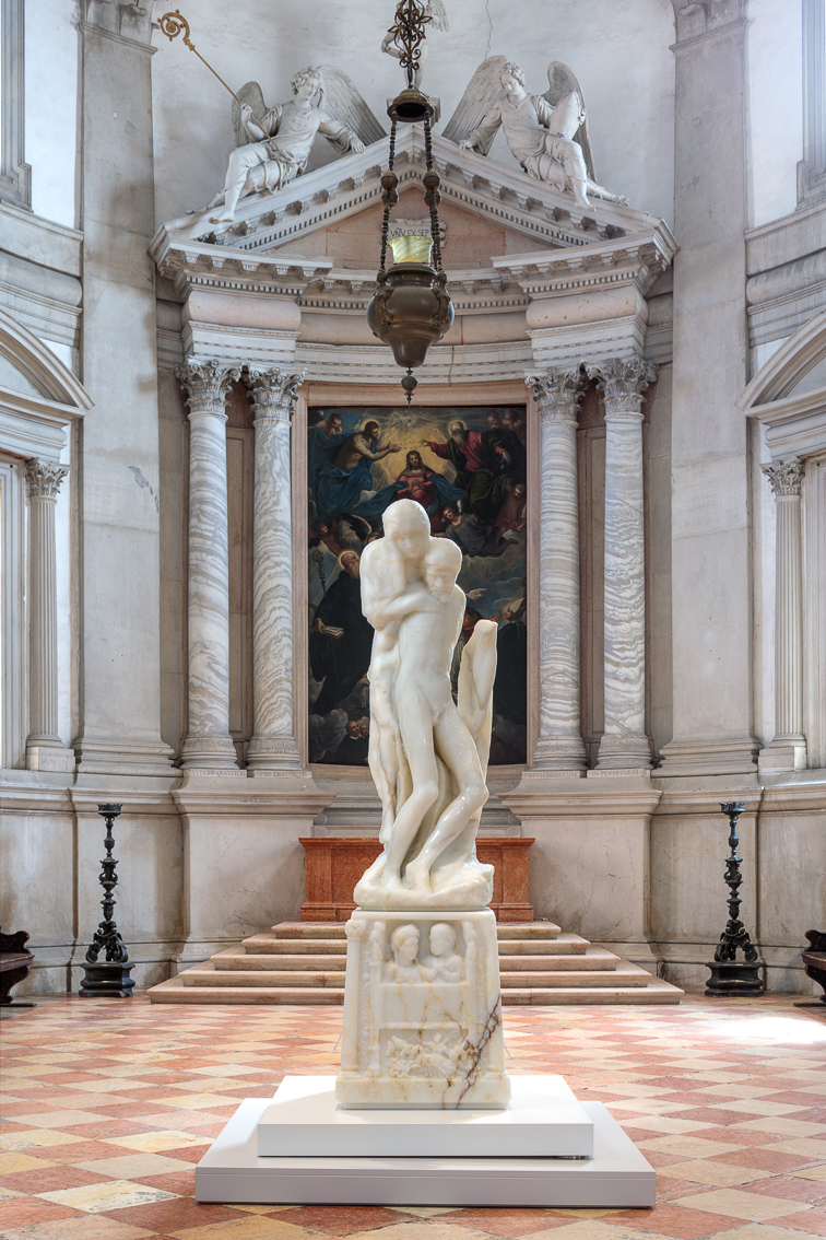Barry X Ball, Pietà, Installationsansicht. © Francesco Allegretto