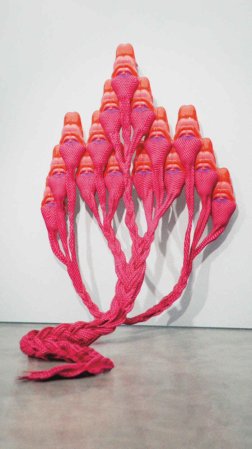 Mit „Mother Tongue II“ (2025) von Zsófia Keresztes tritt die Galerie acb auf der Art Basel im Sektor „Unlimited“ auf. © Galerie acb