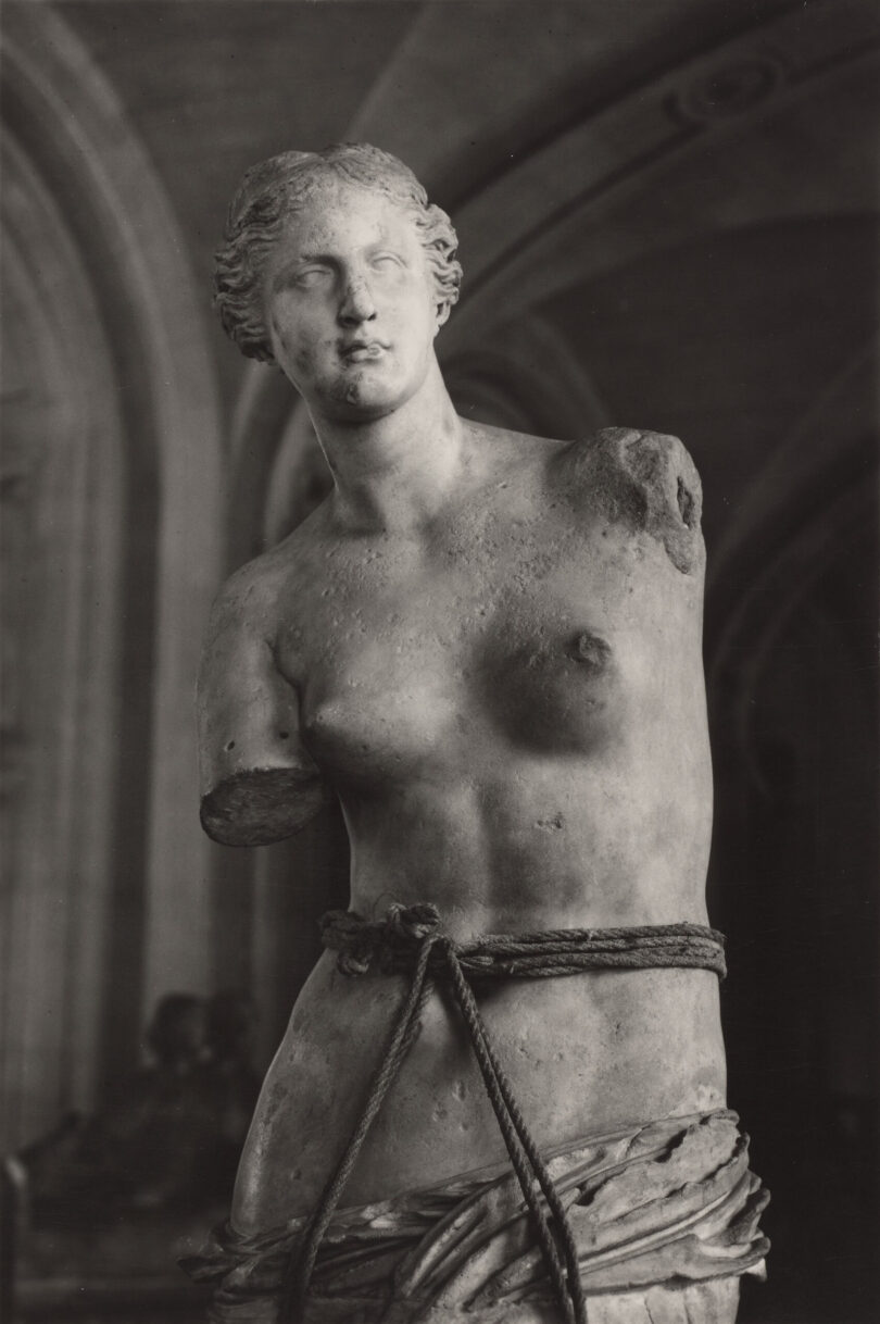 Schwarz-weiß Fotografie der Skulptur Venus von Milo